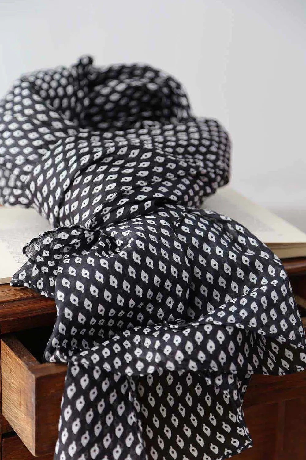 Flash Sale Foulard Noir Faris Homme Foulard & Chèche Homme