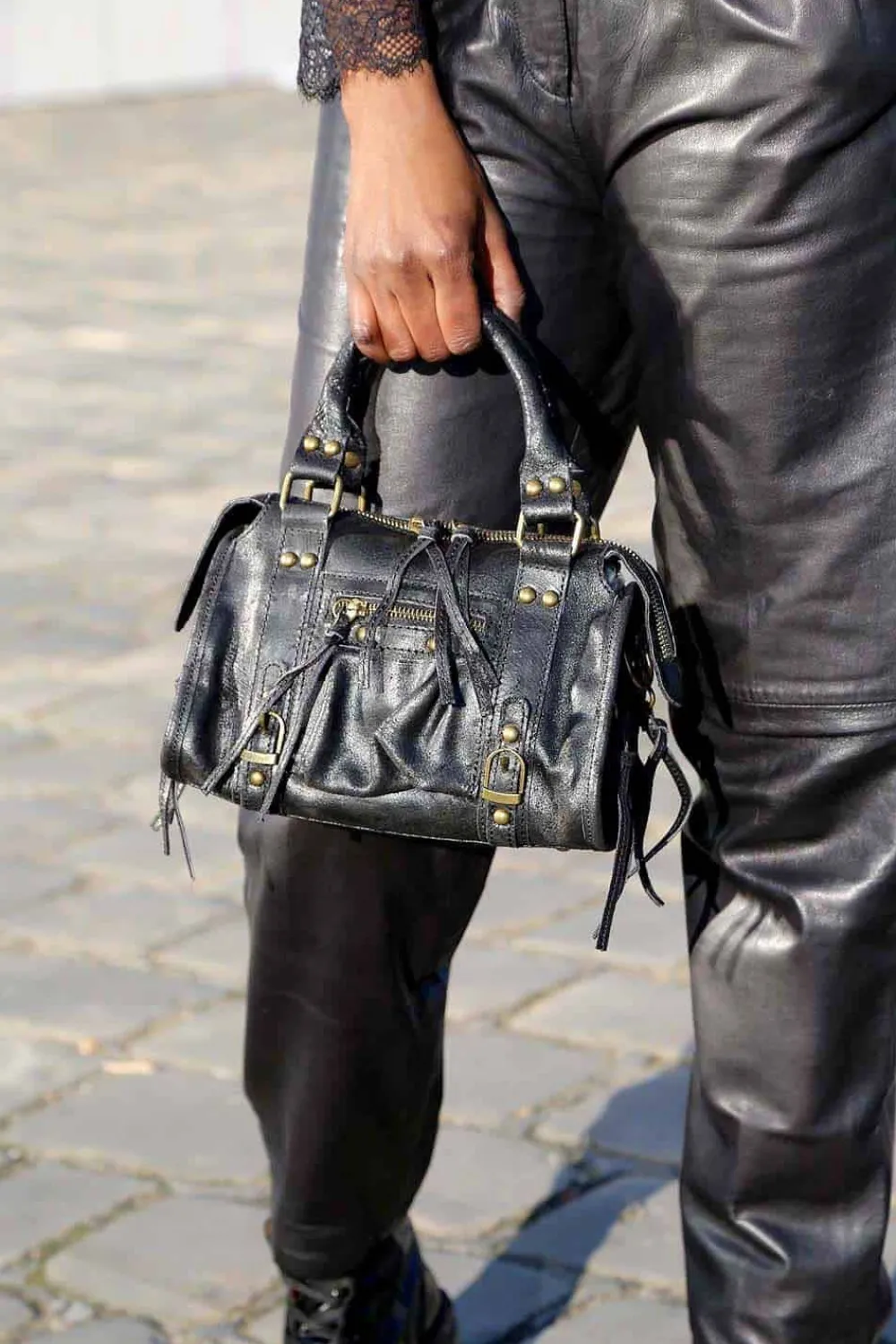 Outlet Sac Noir Petit Eloane Femmes Sac Porte Epaule Avec Sangle